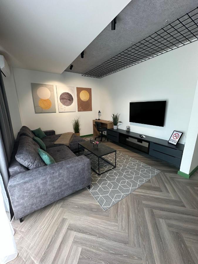 Luxury By The Lake Ap 28 سيبيو المظهر الخارجي الصورة
