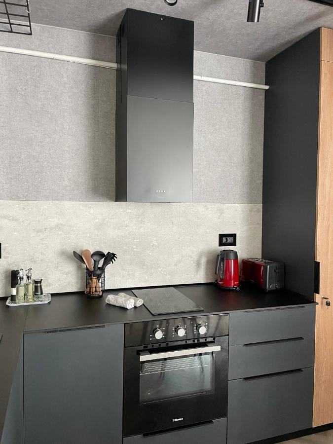 Luxury By The Lake Ap 28 سيبيو المظهر الخارجي الصورة